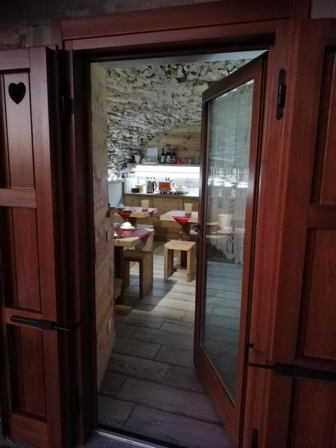 Il Teggiolo Bed & Breakfast Varzo Exterior photo